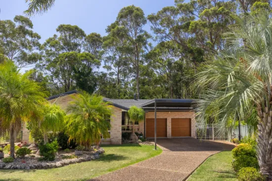 13 Carramar Cres, Ulladulla, NSW 2539