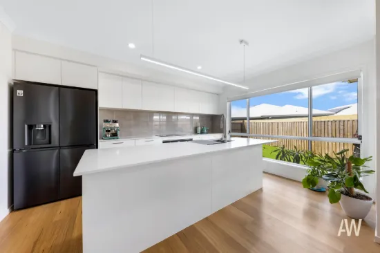 13 Cascade Street, Banya, Qld 4551