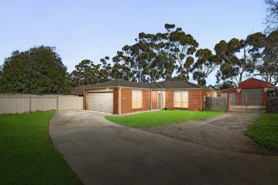 13 Charlotte Crescent, Wyndham Vale, Vic 3024