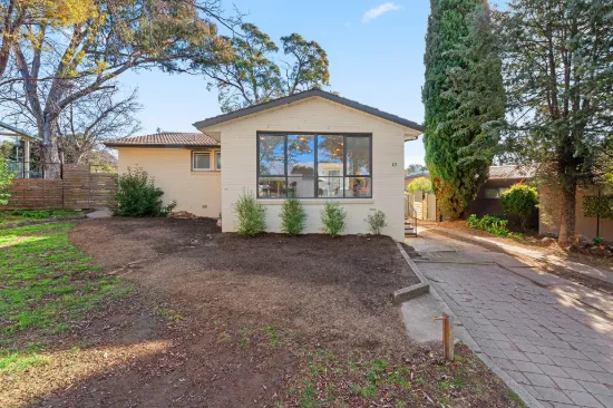 13 Charlton Street, Pearce, ACT 2607