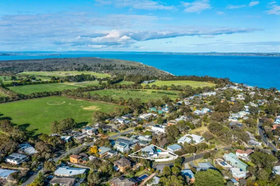 13 Clifton Court, Somers, Vic 3927