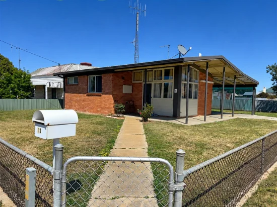 13 Cobram Street, Berrigan, NSW 2712