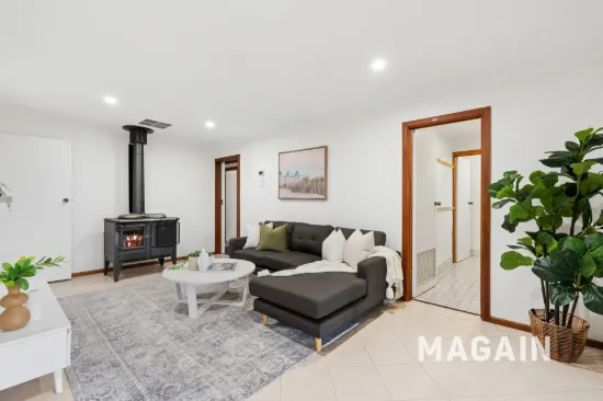 13 Cornwall Court, Woodcroft, SA 5162