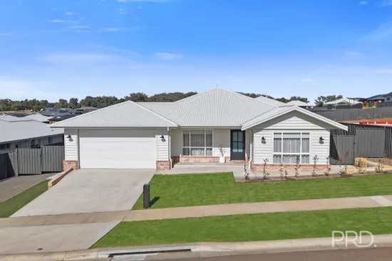13 Crested Avenue, Tamworth, NSW 2340