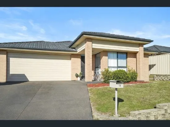 13 Croft Close, Thornton, NSW 2322
