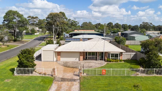 13 Davis Street, Stratford, Vic 3862