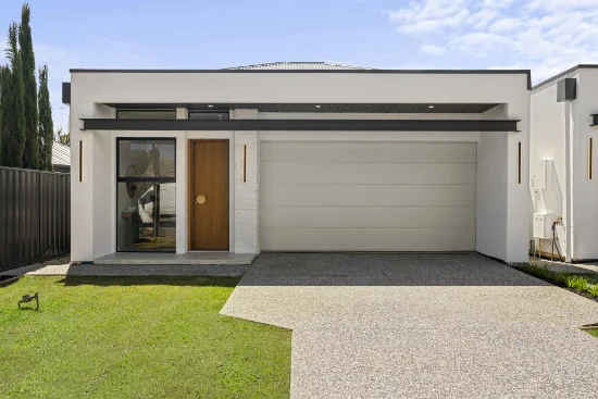 13 Day Avenue, Rostrevor, SA 5073