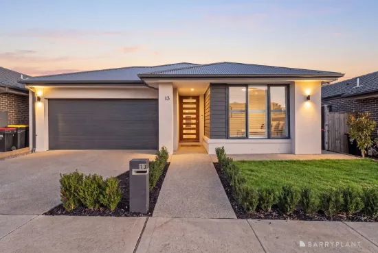 13 Dayspring Road, Deanside, Vic 3336