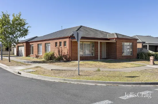 13 Deakin Drive, Delacombe, Vic 3356