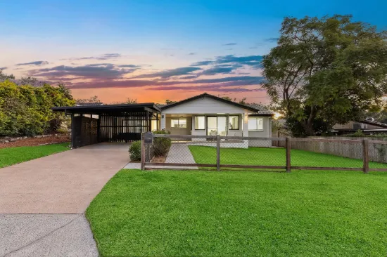 13 Eccleston Street, Fig Tree Pocket, Qld 4069