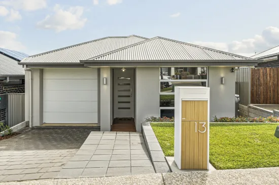 13 Edmonds Road, Seaford Heights, SA 5169