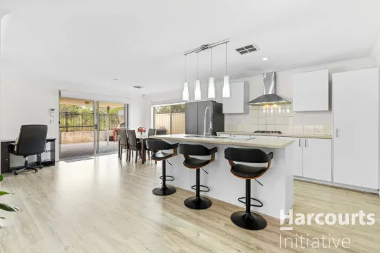 13 Elmsett Way, Girrawheen, WA 6064