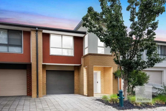 13 Eloura Circuit, Taylors Hill, Vic 3037