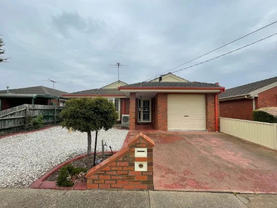 13 Farrant Court, Altona Meadows, Vic 3028 - For Rent
