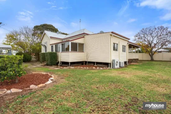 13 George Street, Kingsthorpe, Qld 4400