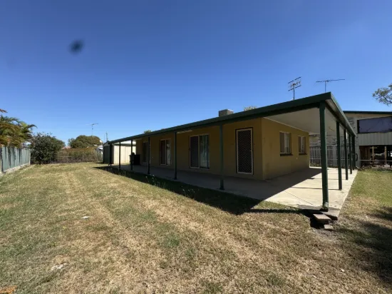 13 Gillespie Street, Moura, Qld 4718