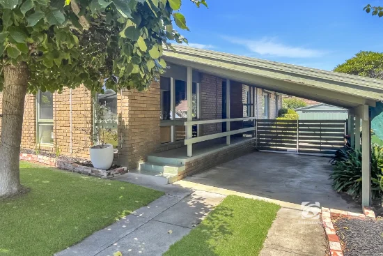 13 Glenda Court, Bairnsdale, Vic 3875