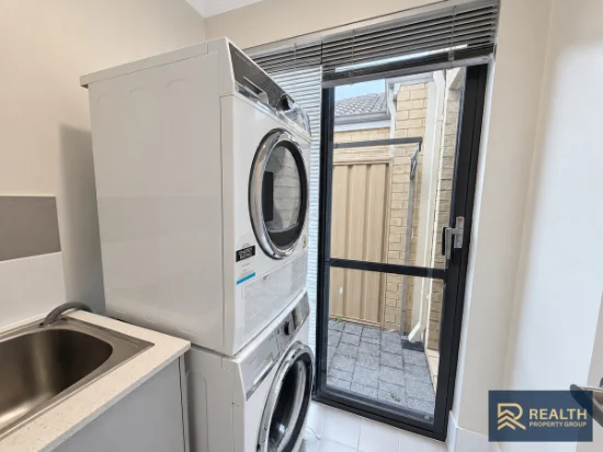 13 Glendalough Loop, Canning Vale, WA 6155-Image