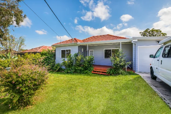 13 Glenelg Street, Sutherland, NSW 2232