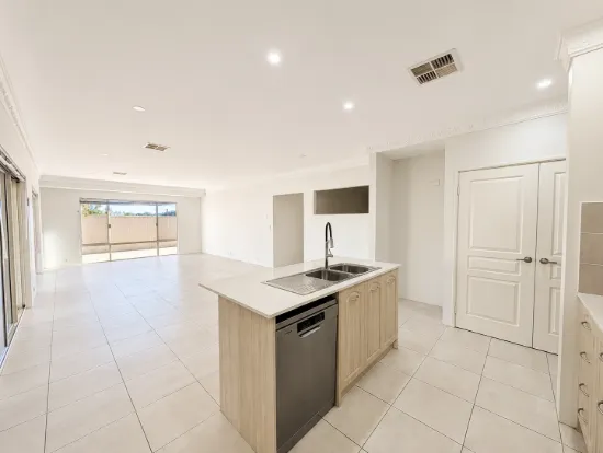 13 Glenn Place, Duncraig, WA 6023