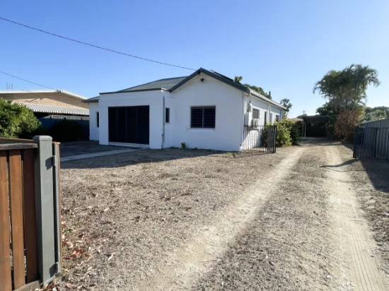 13 Golf Links Rd, Bowen, Qld 4805