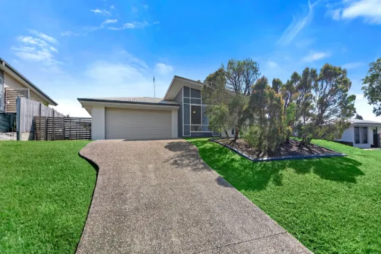 13 Gordon Dr, Upper Coomera, Qld 4209