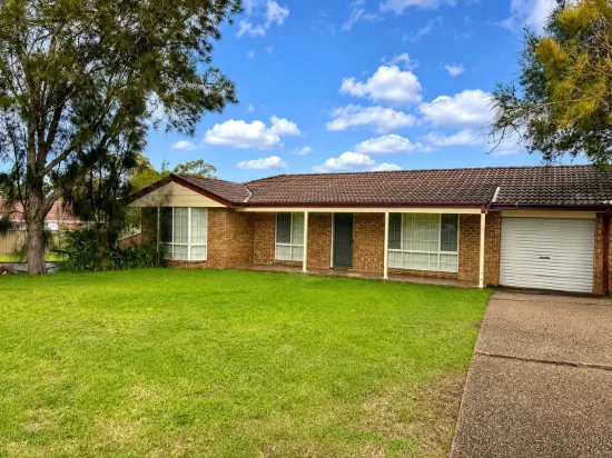 13 Greengate Road, St Helens Park, NSW 2560