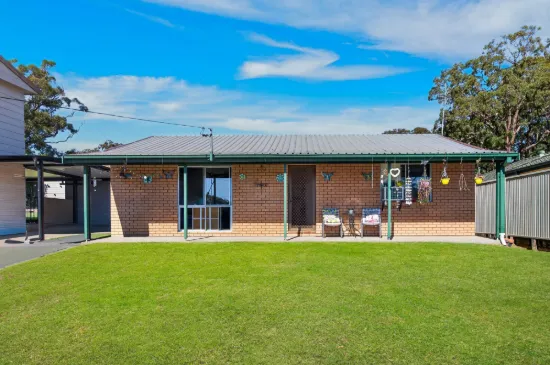 13 Greenway Avenue, Mannering Park, NSW 2259