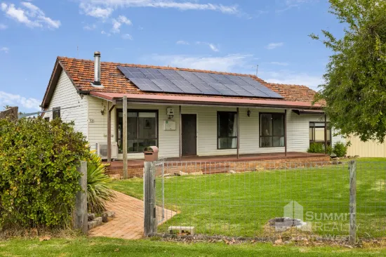 13 Hackett Road, Harvey, WA 6220
