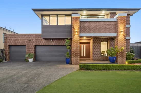 13 Huntly Avenue, Mooroolbark, Vic 3138