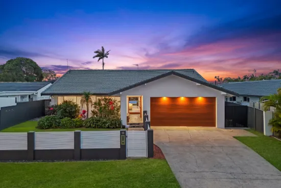 13 Inveray Avenue, Benowa QLD 4217-Image