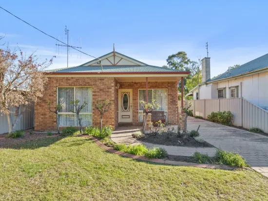 13 Jerilderie Street, Tocumwal, NSW 2714