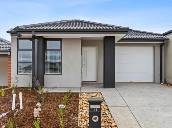 13 Jetty St, Armstrong Creek, Vic 3217