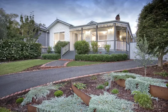 13 Kookaburra Court, Gembrook, Vic 3783