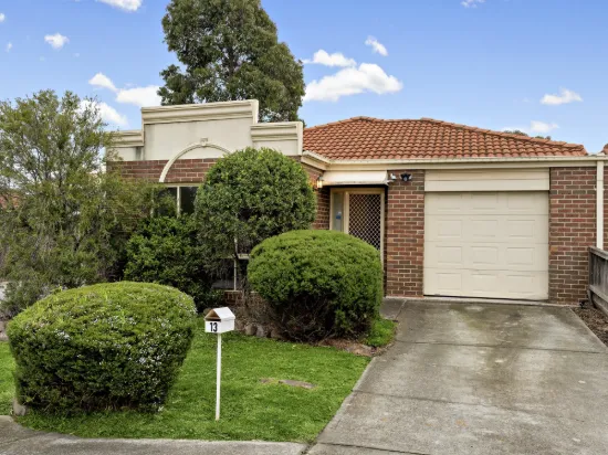 13 Kristian Drive, Hillside, Vic 3037