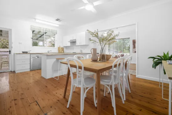 13 Lake Road, Wallsend, NSW 2287