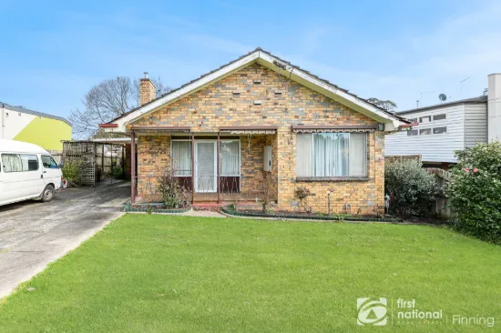 13 Lamb Street, Cranbourne, Vic 3977