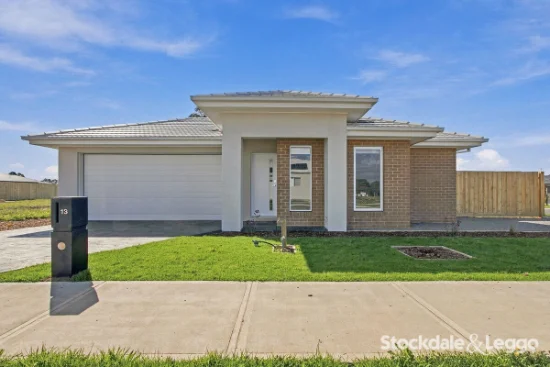13 Lamplighter Way, Morwell, Vic 3840
