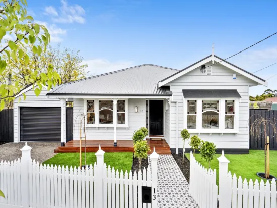 13 Lancaster Avenue, Newcomb, Vic 3219