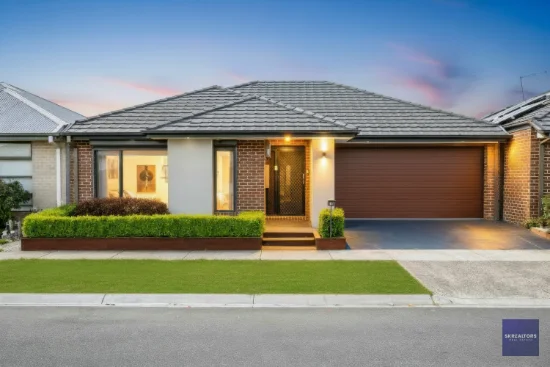 13 Landor Way, Craigieburn, Vic 3064 - For Sale