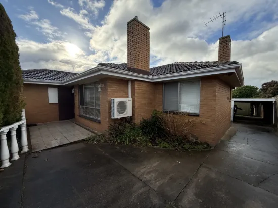13 Lardner Road, Drouin, Vic 3818