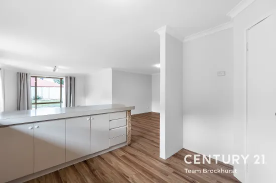 13 Larkspur Place, Thornlie, WA 6108-Image