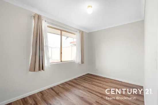13 Larkspur Place, Thornlie, WA 6108-Image