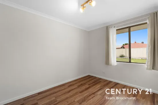 13 Larkspur Place, Thornlie, WA 6108-Image