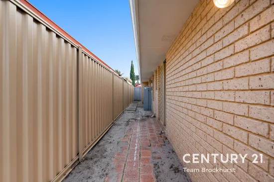 13 Larkspur Place, Thornlie, WA 6108-Image