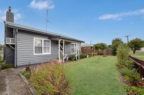 13 Leopold Avenue, Hamilton, Vic 3300