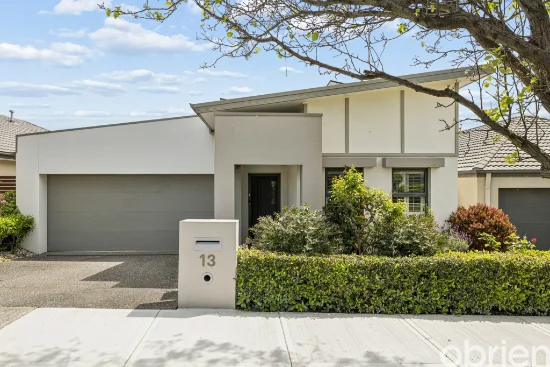 13 Lindeman Street, Berwick, Vic 3806 - For Sale