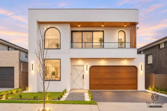 13 Lippizan Road, Austral, NSW 2179