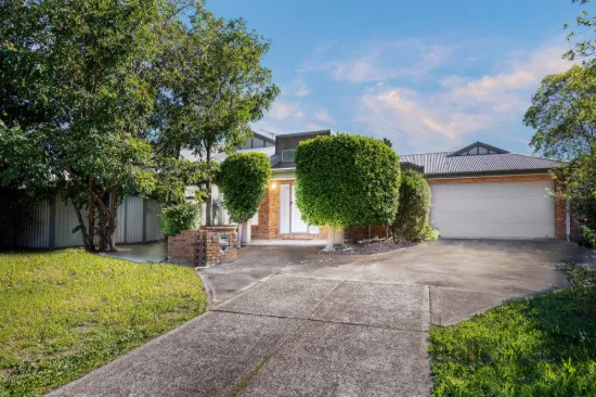 13 Lorinda Close, Sydenham, Vic 3037