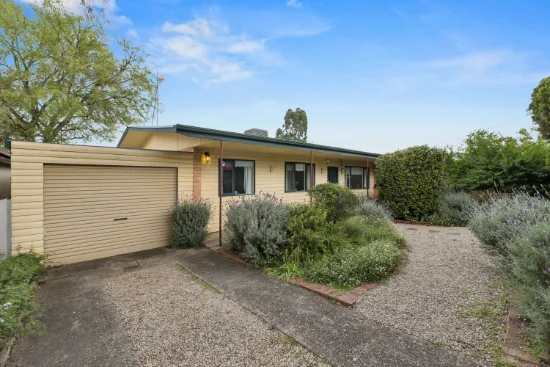 13 Lothian Avenue, Windsor Gardens, SA 5087